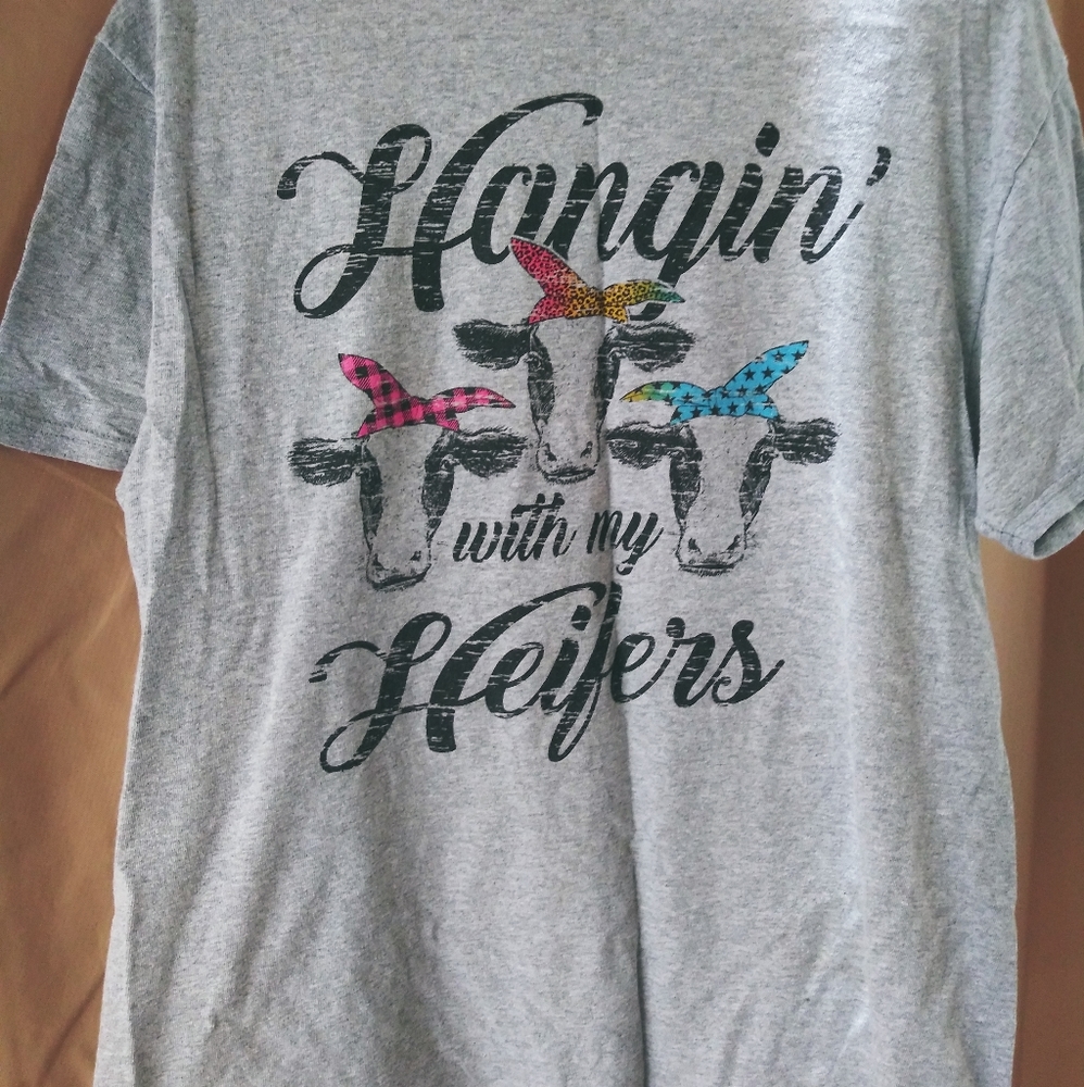 Tee shirt